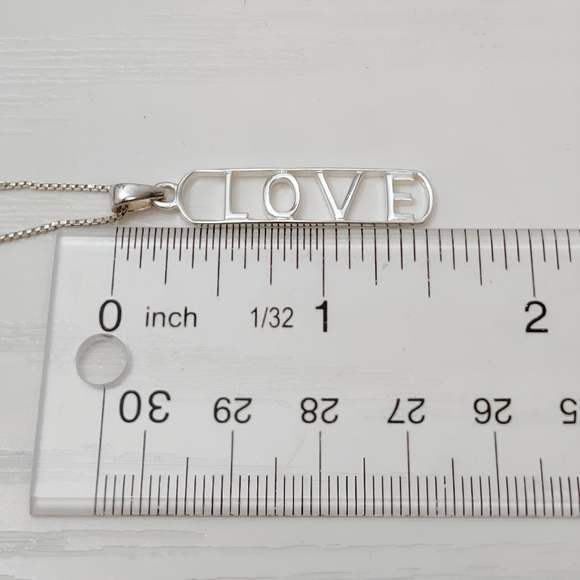 SU Sterling Silver Open work LOVE Bar Pendant Necklace Thailand 17" - Picture 5 of 13